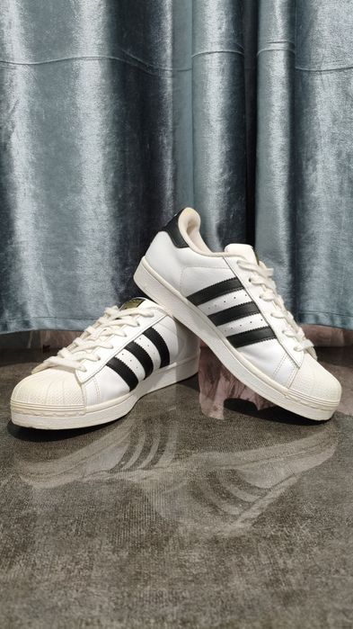 Кроссовки Adidas Superstar