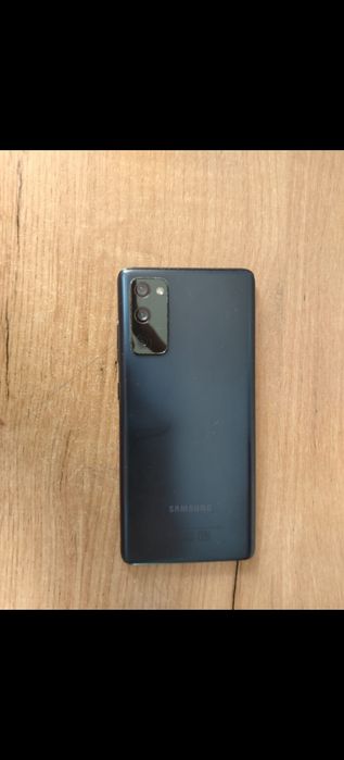 Телефон SAMSUNG S20 FE