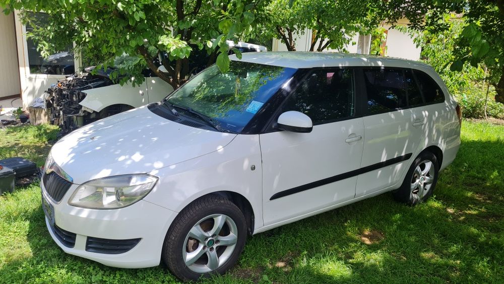 Dezmembrez skoda fabia 2 ,mot 1.6 diesel, 1.2 benzină, 75 cp cod cay,