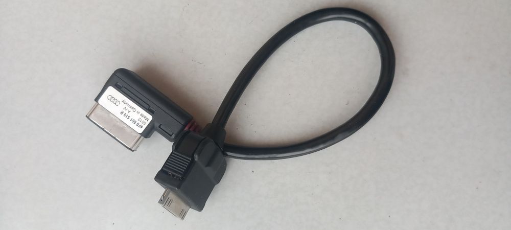 Кабел за Audi AMI ipod 4F0 051 510R