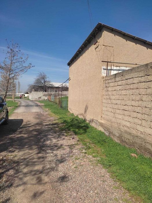 Хусусийлаштирилган уй жой сотилади. Жами 41 сотих.