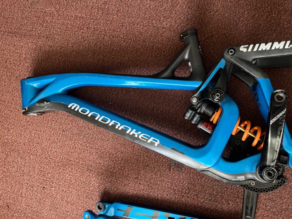 Рамка Mondraker Summum Carbon 27.5 2018 M
