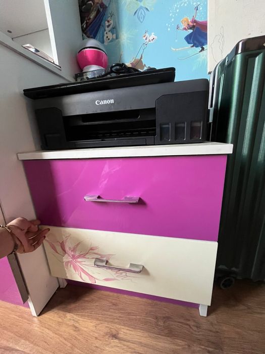 Продам детски шкаф , тосек