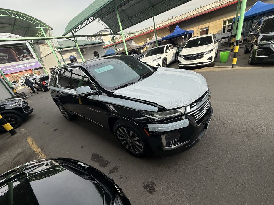 Travers 2023/24 rangi qora kraska toza 16000 prabeg