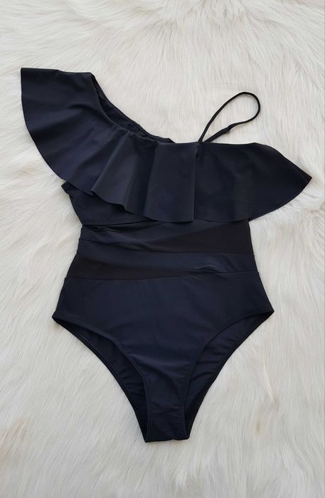 Дамски бански размери S, M