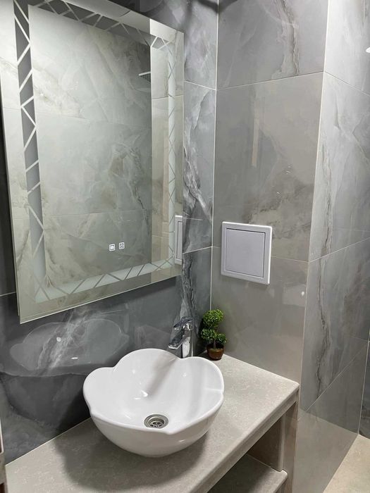 Дава се под наем Тристаен апартамент в Стара Загора, Център - 60 кв.м за 423.3 € - Снимка #13