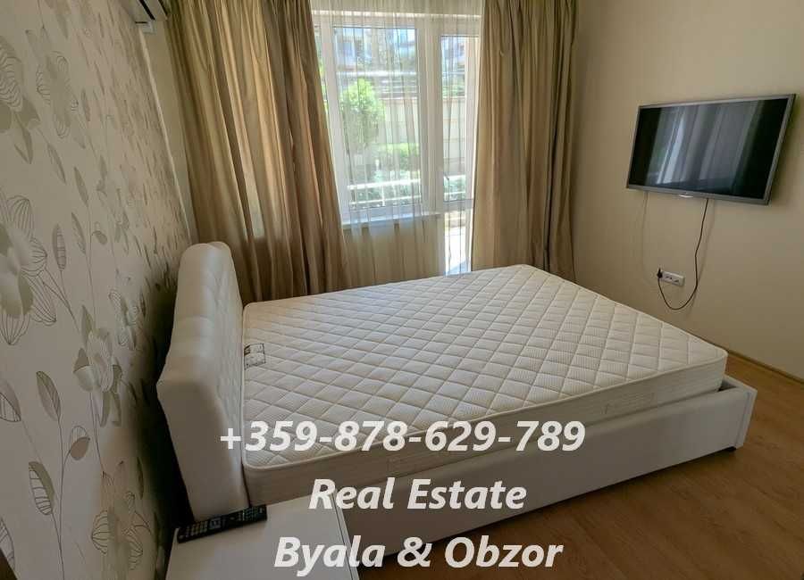 Продава се Четиристаен апартамент в Бяла - 140 кв.м за 822 €/кв.м - Снимка #9