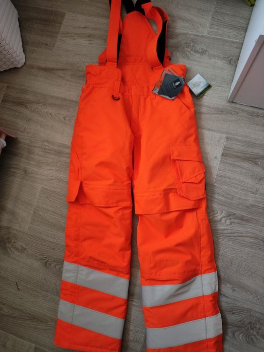 Продам новый полукомбинезон мужской