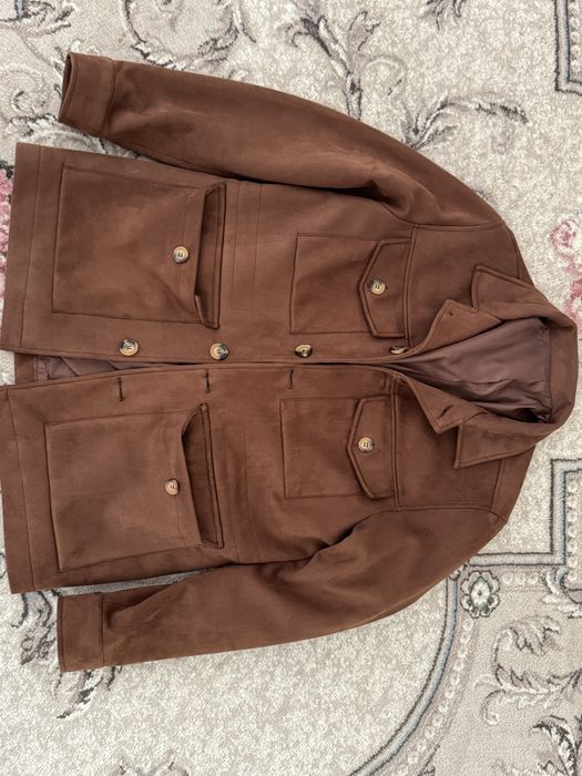 Продаю осений весений ветровки