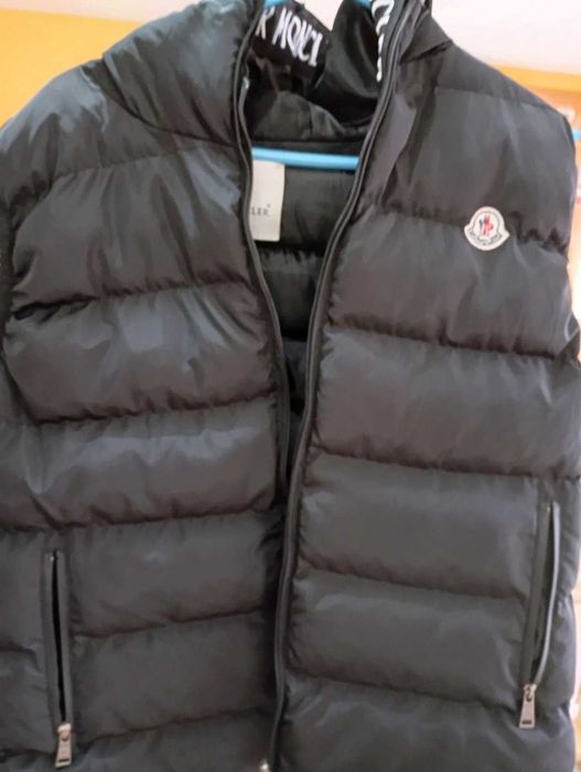 Moncler мъжки елек черен