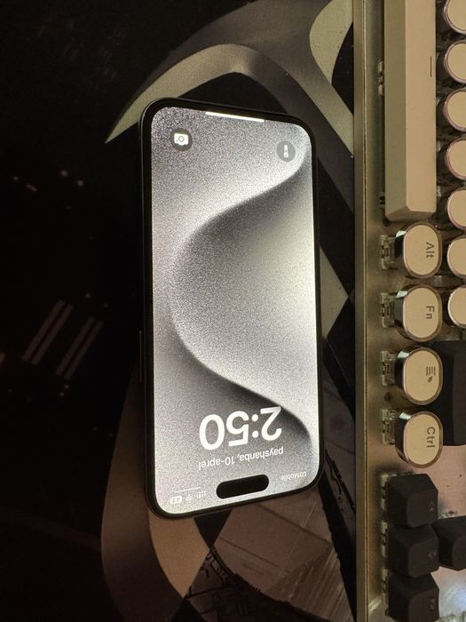 Iphone 15 pro Natural 128/