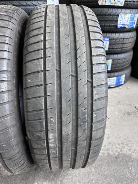 235/60/18 MICHELIN 4бр