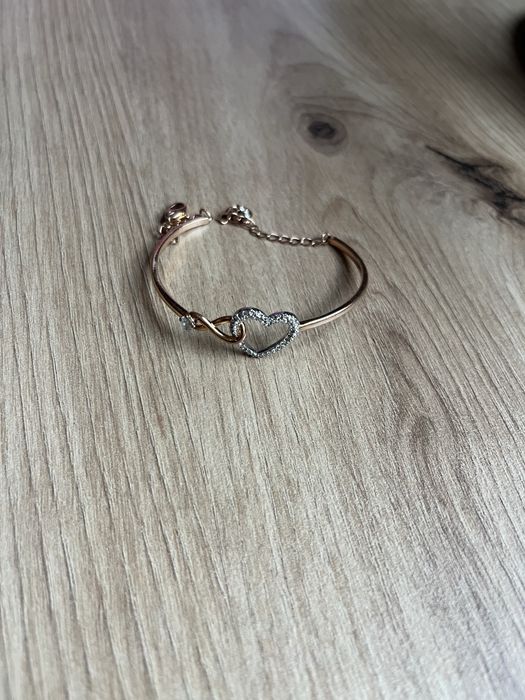 гривна Swarovski розово злато