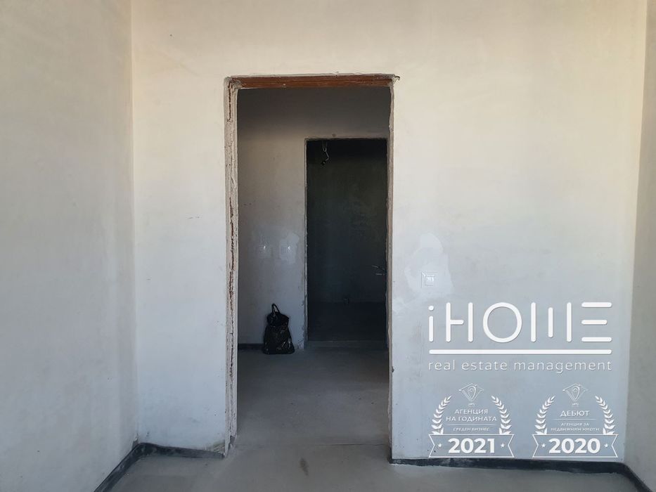 Продава се Двустаен апартамент в София, Люлин 10 - 84 кв.м за 2239 €/кв.м - Снимка #9