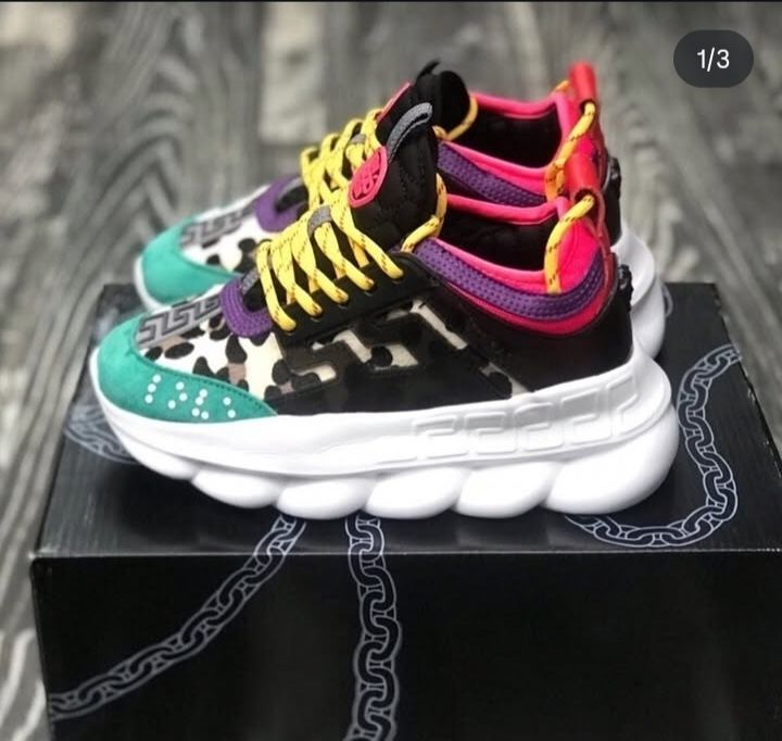Adidași Versace Chain Reaction