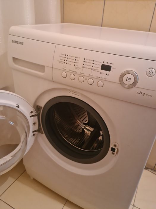 Продам стиральную машинку Samsung