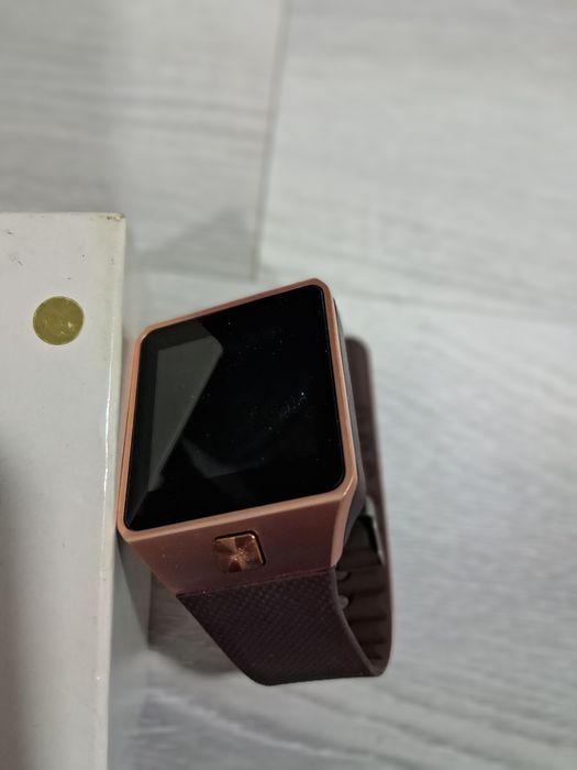 Продаю часы блютуз