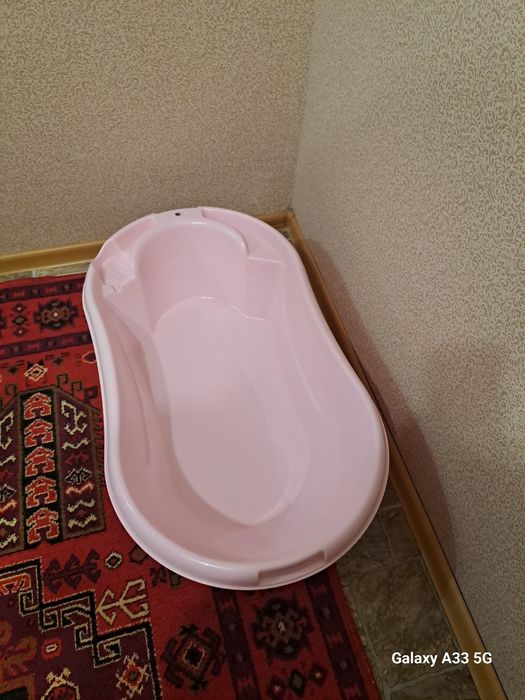 Отдаю детские вещи даром