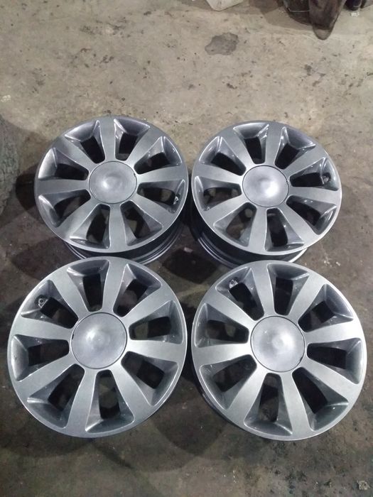 Киа оригинал на 18