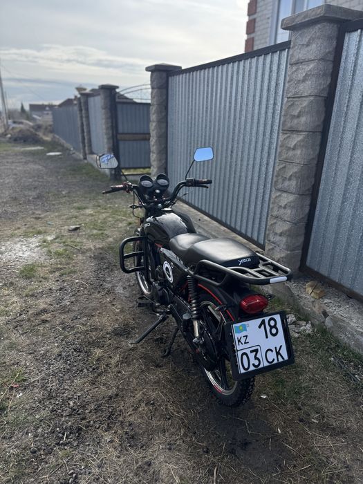 продам мотоцикл Yaqi 110