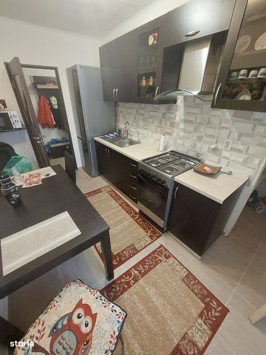 Calea Aradului- 3 camere+living,etaj 2 ,mobilat, 2 băi