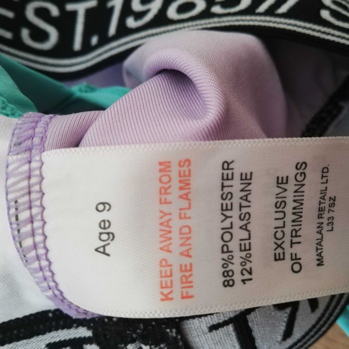 Bustieră sport - model deosebit - calitate superioară