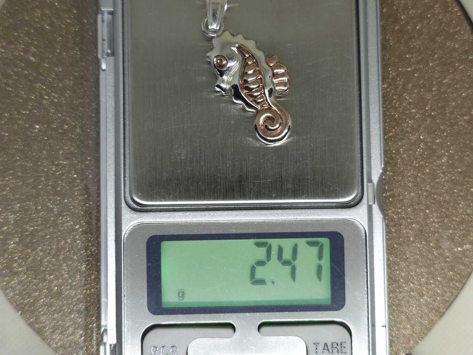 Pandantiv „căluț de mare” din argint 925 – bicolor