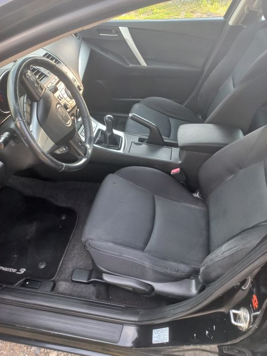 MAZDA 3 2011 — imagine 5