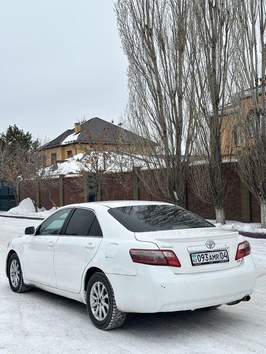 Срочно TOYOTA Camry 40