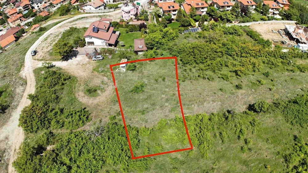 Продава се Парцел в с. Първенец, Област Пловдив - 800 кв.м за 35 €/кв.м - Снимка #1