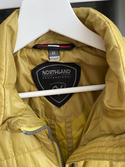 Меденожълт дамски ватиран елек Northland