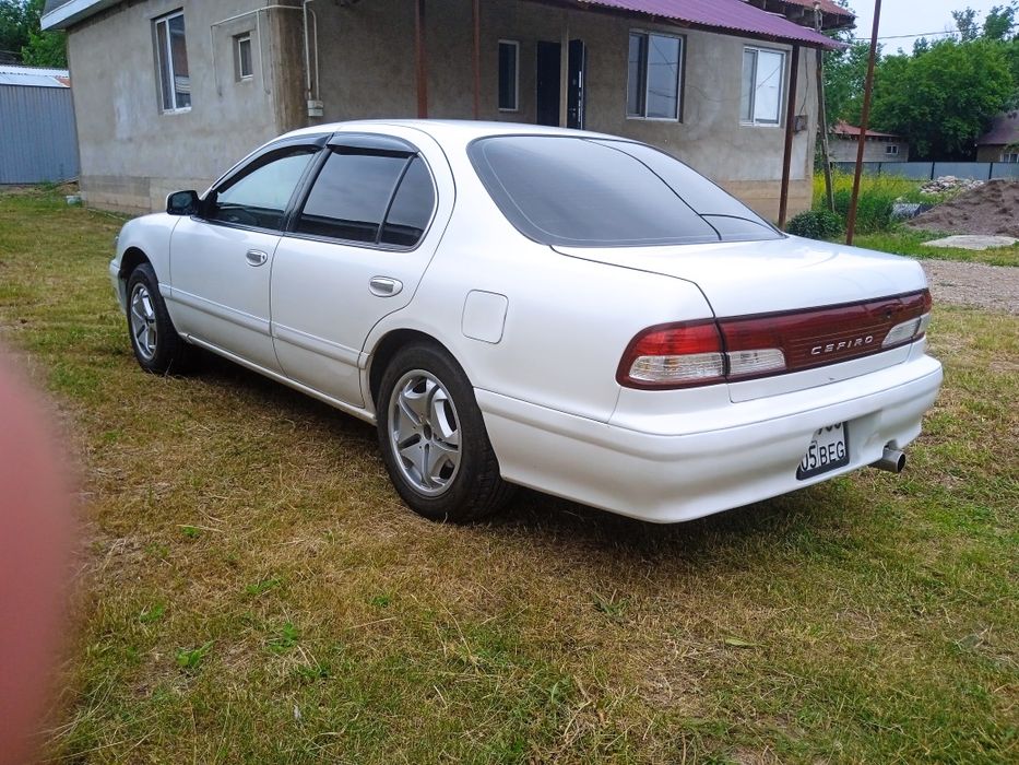 Ниссан Цефиро 32