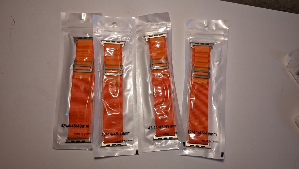 продам ремешки от apple watch