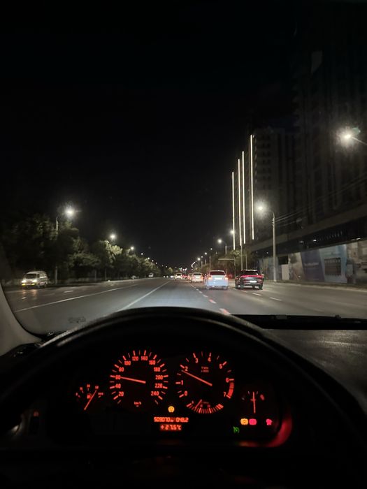 BMW E39 sweden в полном стоке