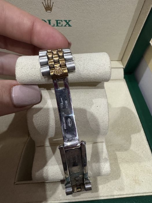 ceas superb auriu argintiu