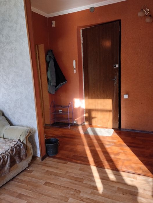 Продам 2х квартиру р-н ДКС.