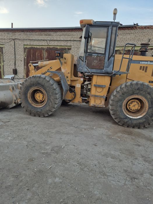 Погрузчик LG855B