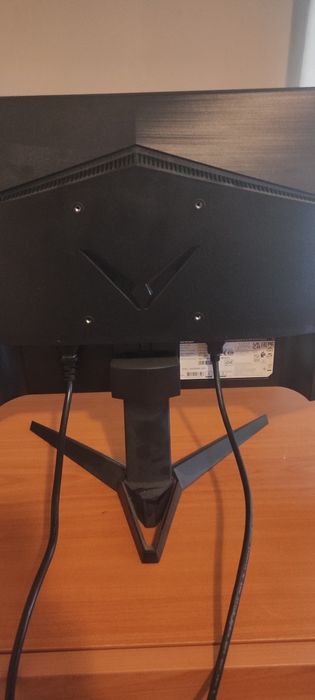 Гейминг Монитор Acer Nitro 21.5 100hz IPS нов