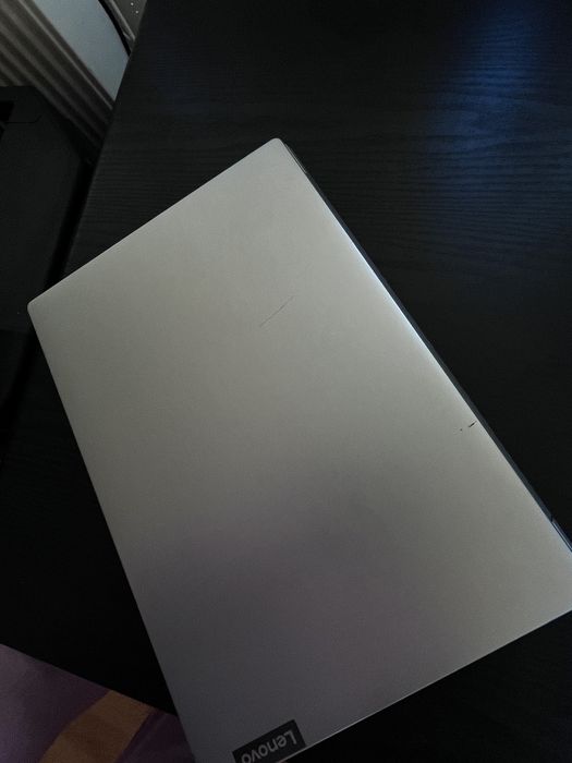 Leptop Lenovo utiliazat