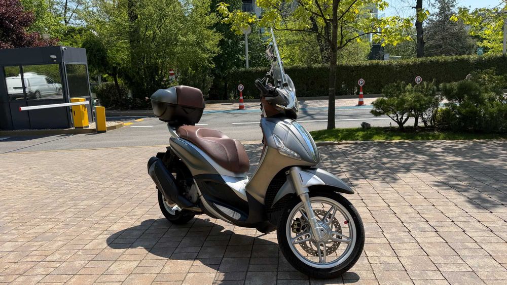 Piaggio Beverly 350 SV, 23.000 km, primul proprietar, full service reprezentanță