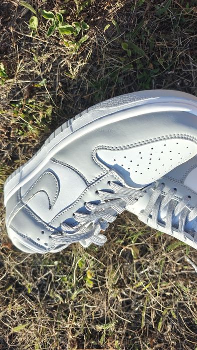 Nike dunk gri      .