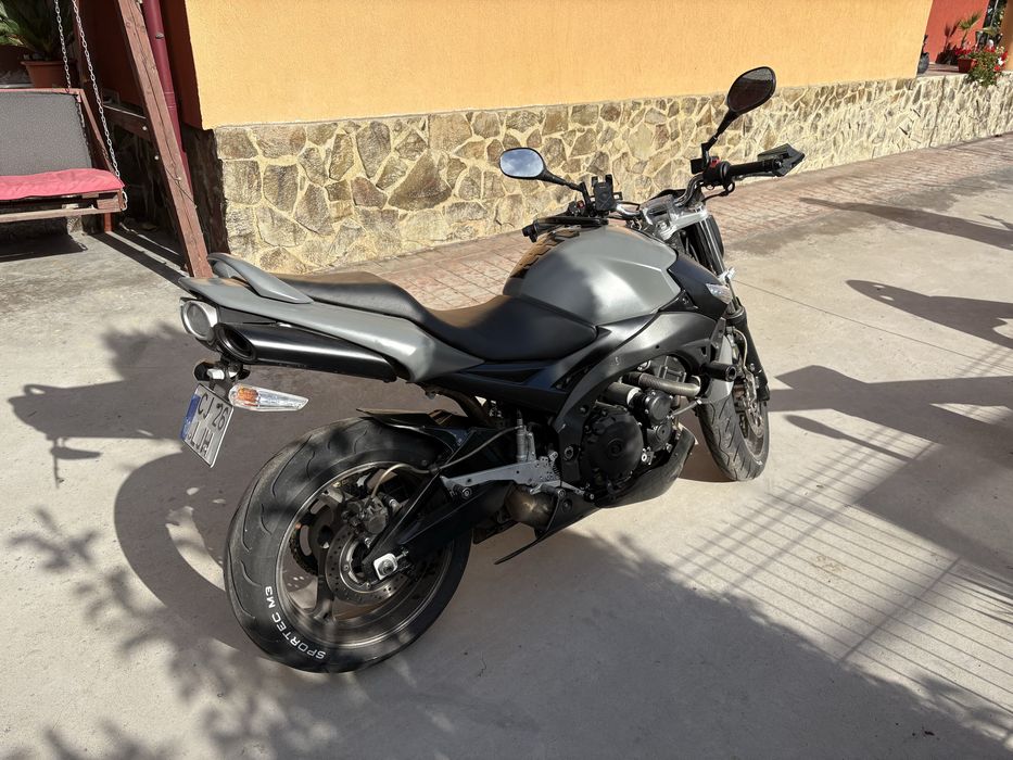 Suzuki GSR600 – întreținută foarte bine, kit lanț nou, motor impecabil