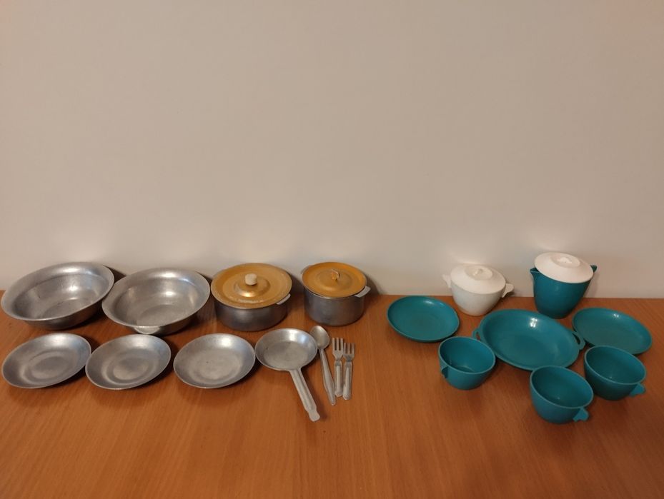 Советские игрушки ,маска, графин, плащ