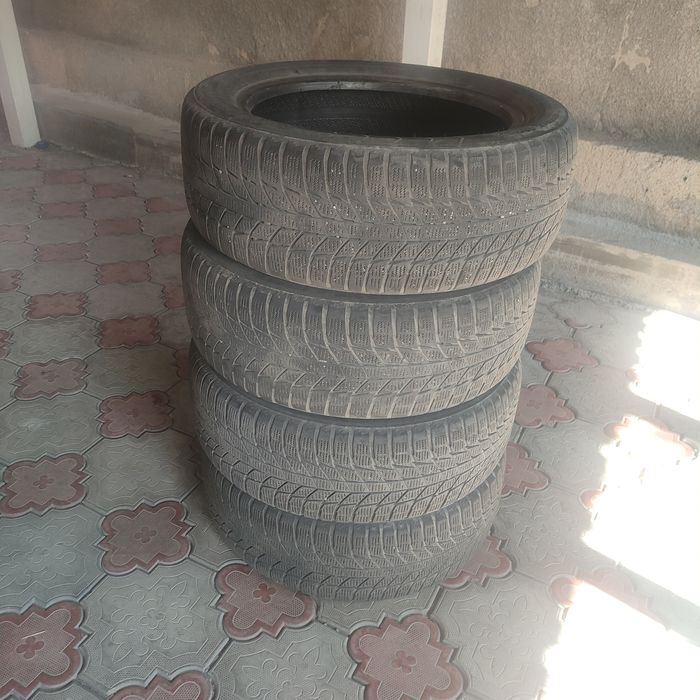 Продам шины в хорошем состоянии