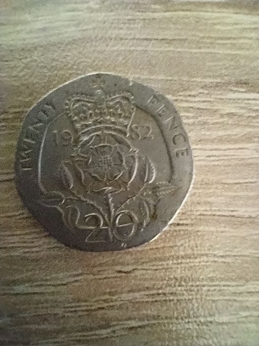 20p 1982 Elizabeth 2