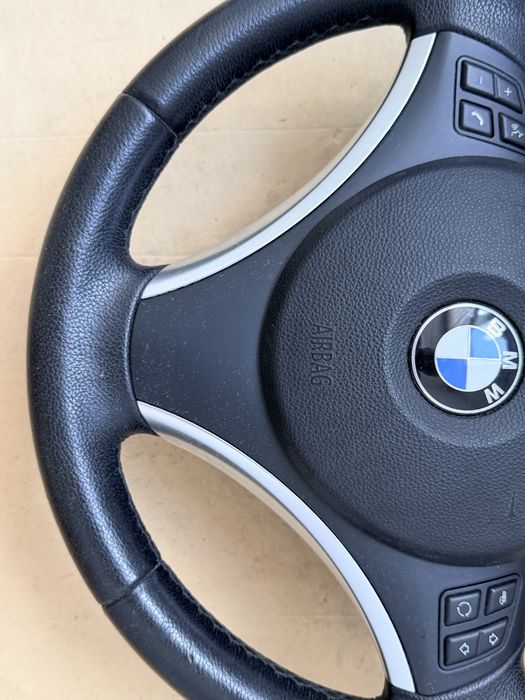 Бмв М волан bmw e84 e87 e90 e91 e92 e93