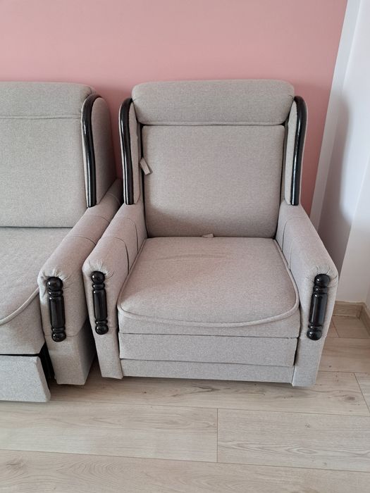 Set canapea și fotolii