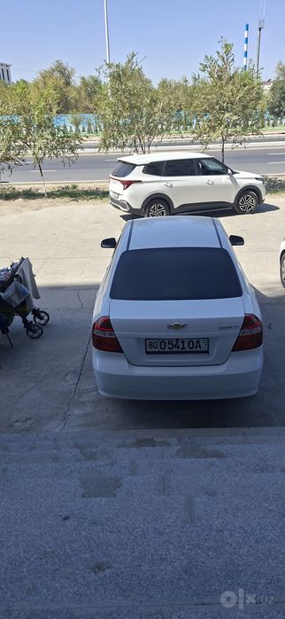7000$ nexia 3 avtomobili
