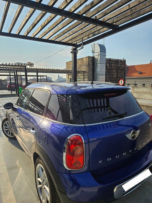 Vând MINI Countryman 2014 benzină