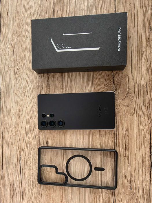 Samsung Galaxy S25 Ultra – 512GB / 12GB RAM – Black – Гаранция